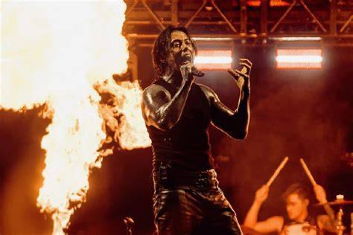 Chris Motionless And His Towering Presence