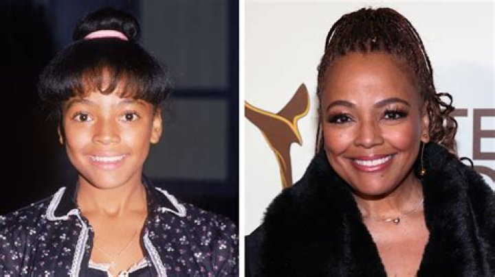 Kim Fields from 'Living Single' Is with Curly Hair and Sheer