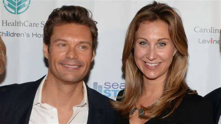 Ryan Seacrest Celebrates Sister Meredith's Birthday Photos