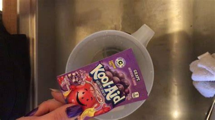 Who Invented KoolAid? Nebraska's Official Soft Drink! Toasty Kettle